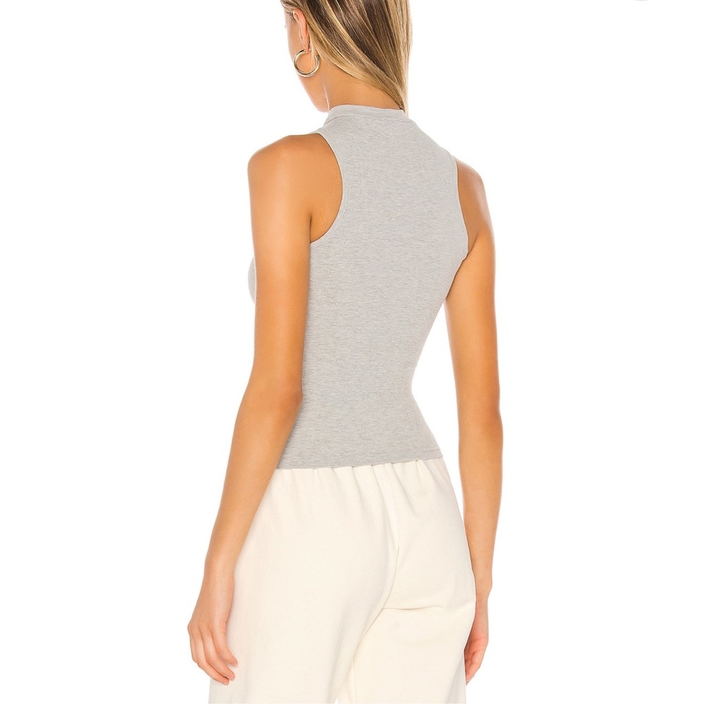 Superdown Tank - image 2